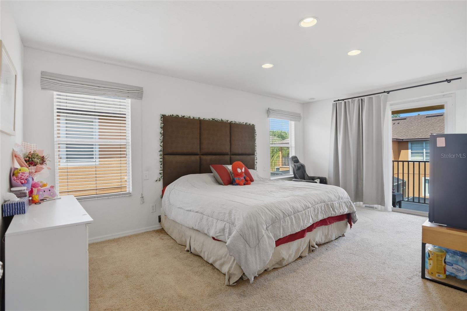REGAL OAKS AT OLD TOWN - Residential