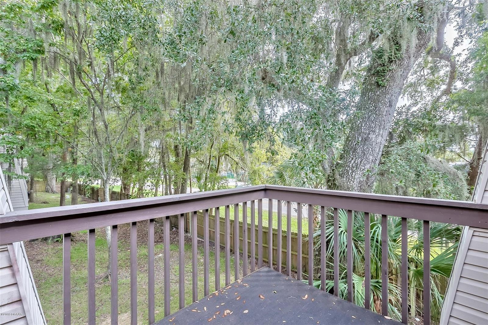 SOUTH OAK TWNHS - Residential