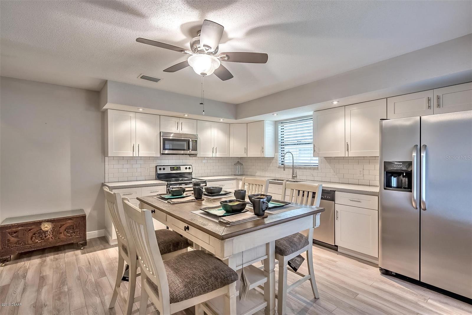 SOUTH OAK TWNHS - Residential