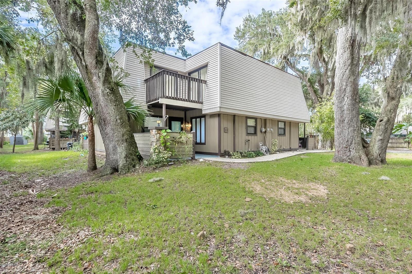 SOUTH OAK TWNHS - Residential