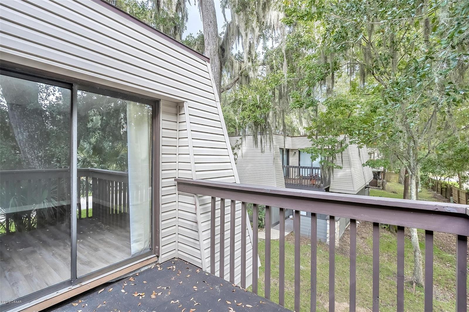 SOUTH OAK TWNHS - Residential