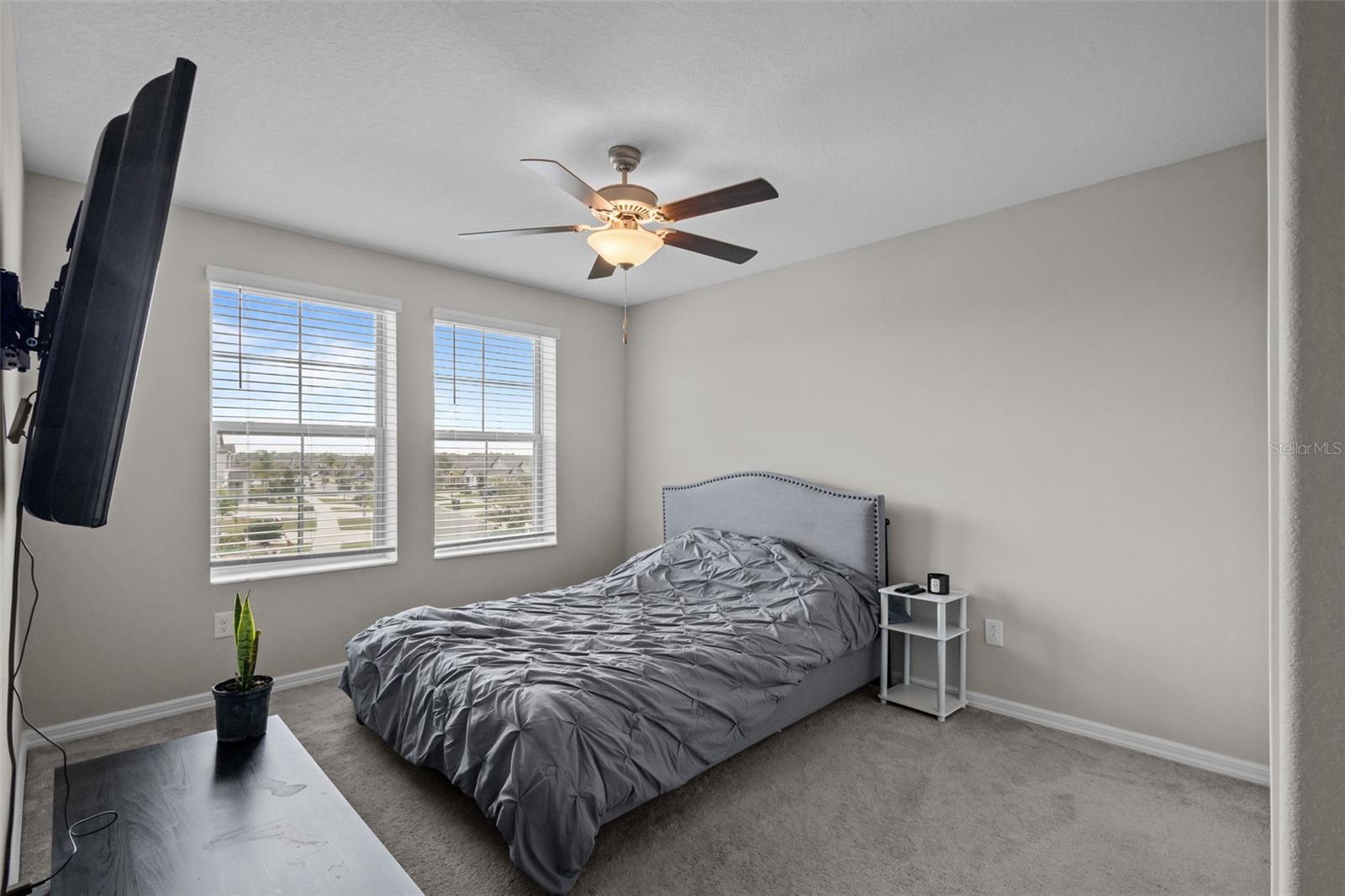 SOUTH FORK TR V PH 1 - Residential