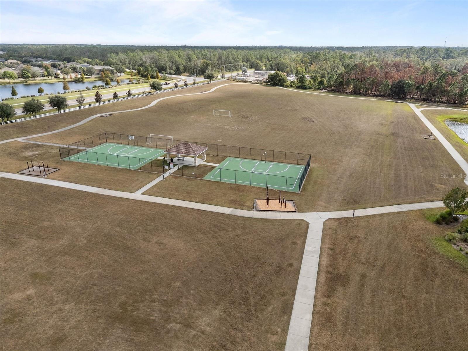 SOUTH FORK TR V PH 1 - Residential