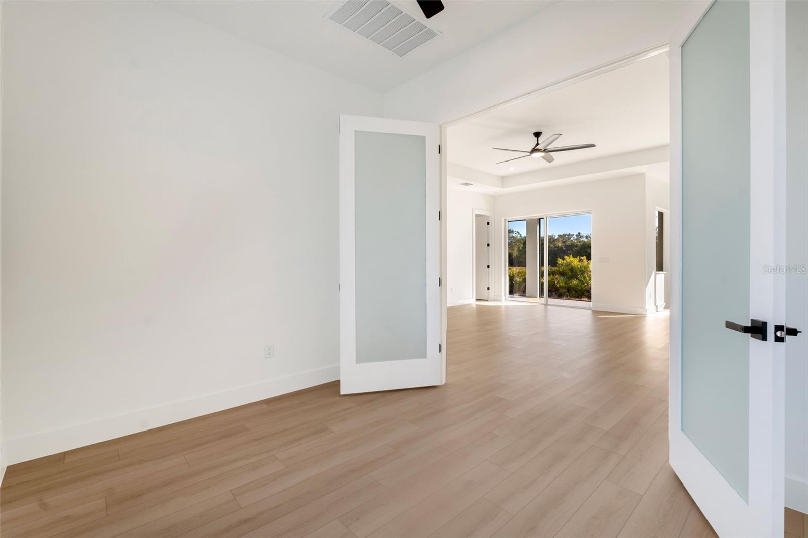 ROTONDA SANDS - Residential