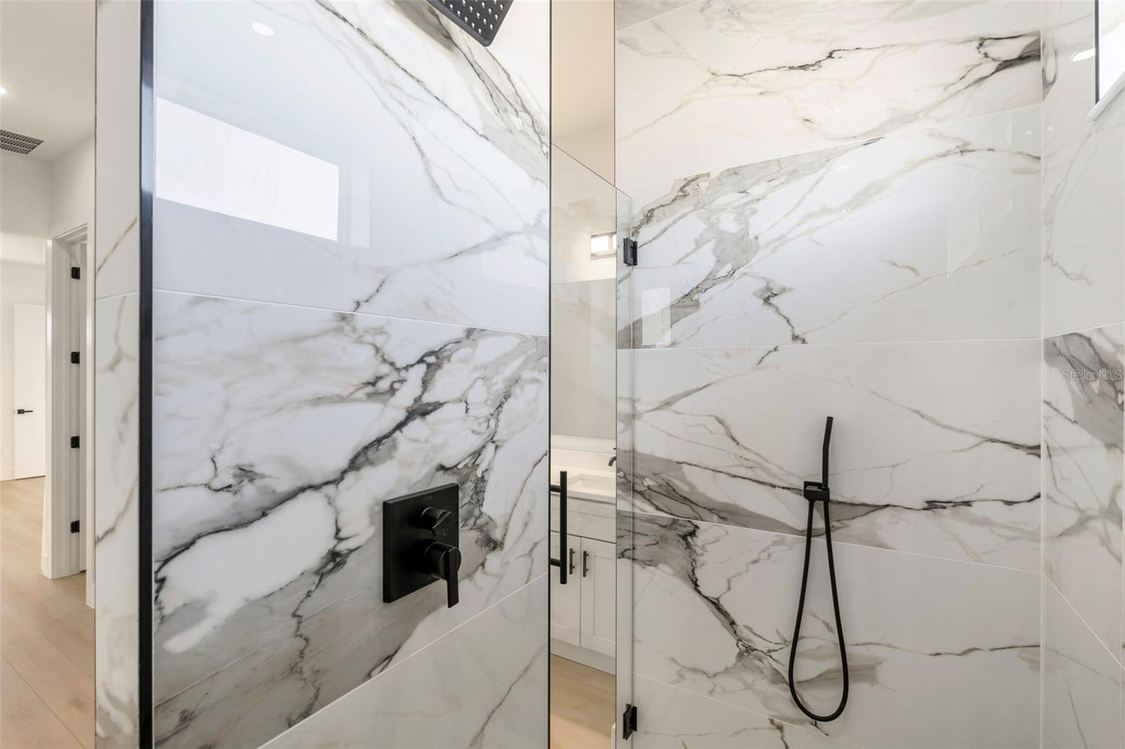 ROTONDA SANDS - Residential