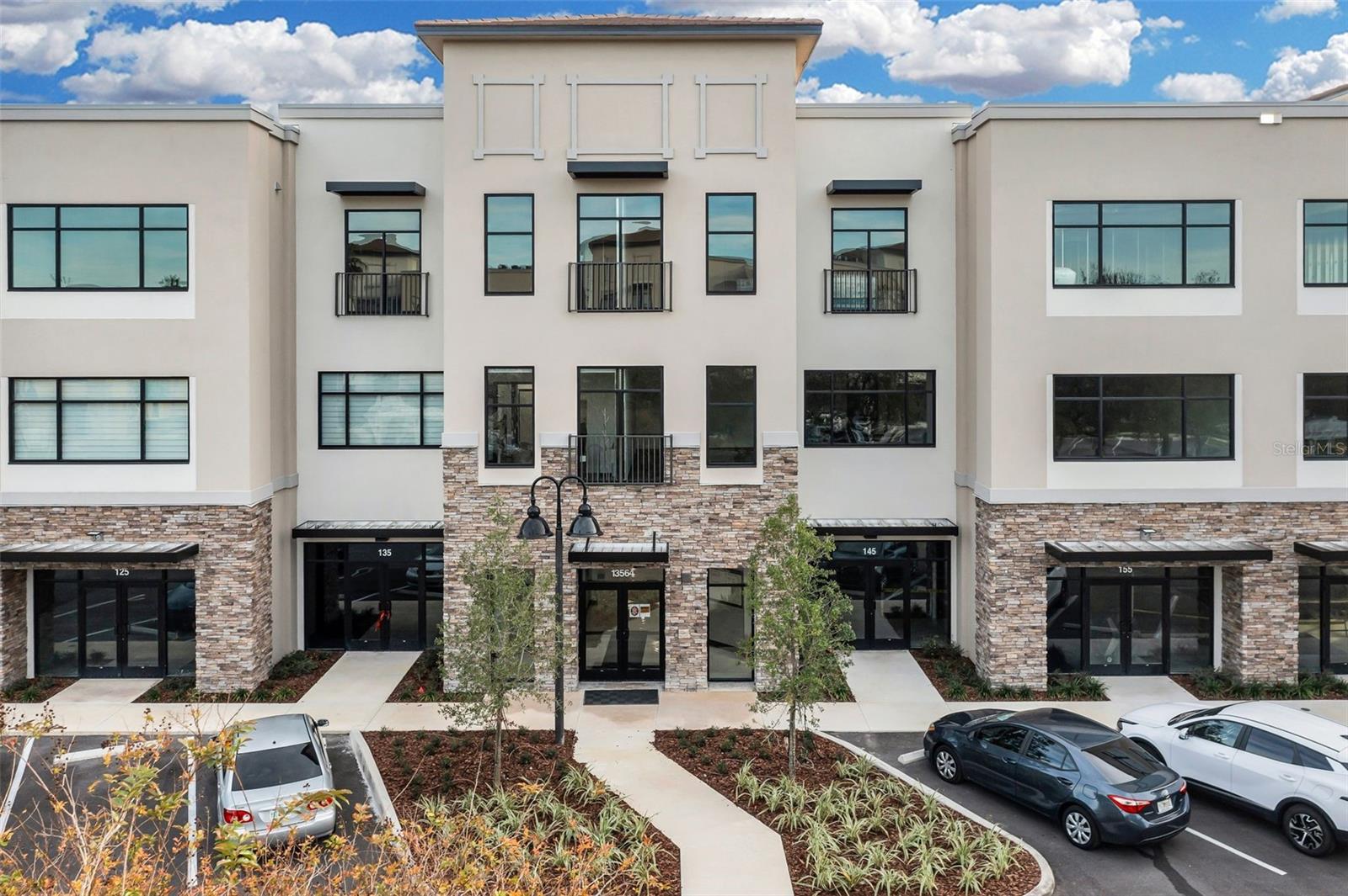 13564 VILLAGE PARK DRIVE O-215