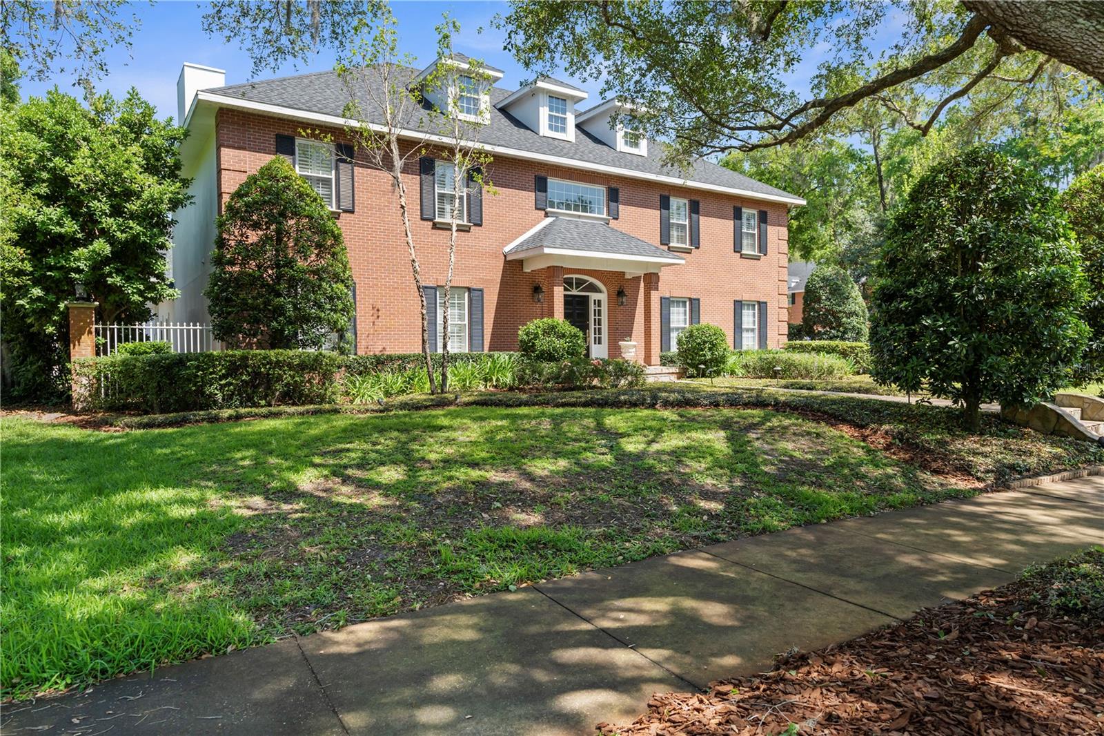 5411 LAZY OAKS LANE
