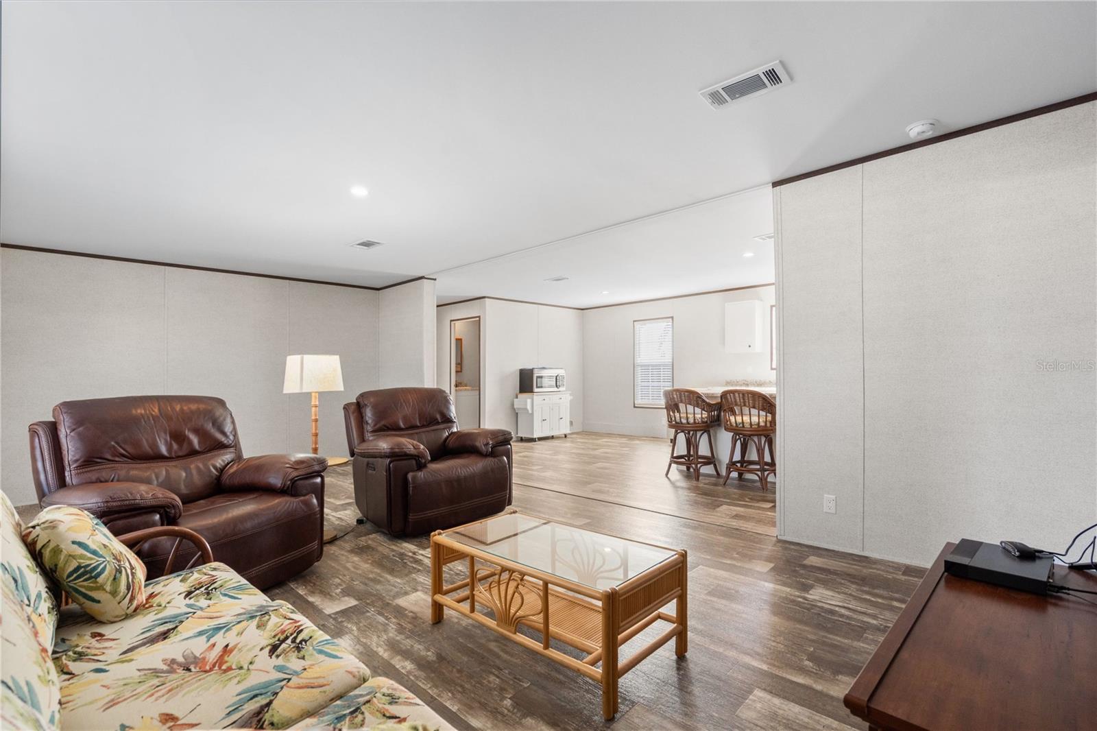 HARBOR COVE - Residential