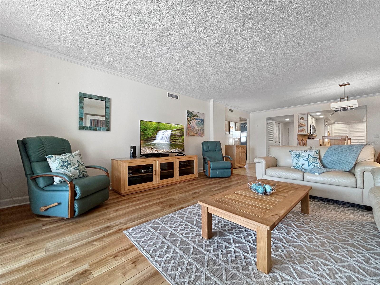 4325 GULF OF MEXICO DRIVE 305