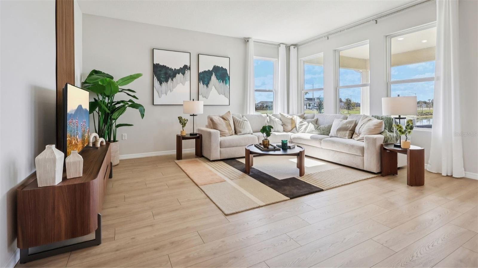 2103 ASHWOOD BLUFF DRIVE