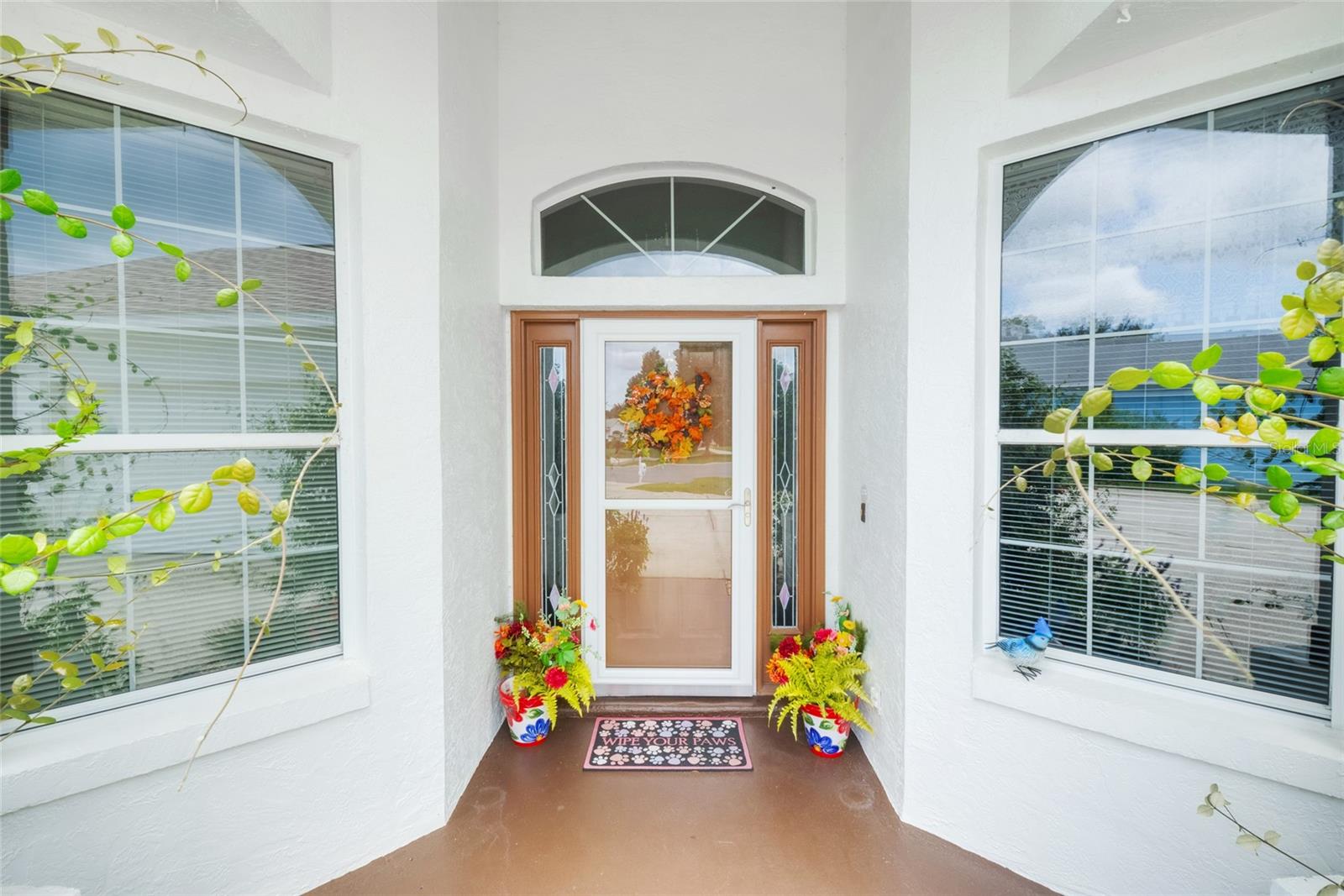 365 W BARCLAY COURT - Photo 2