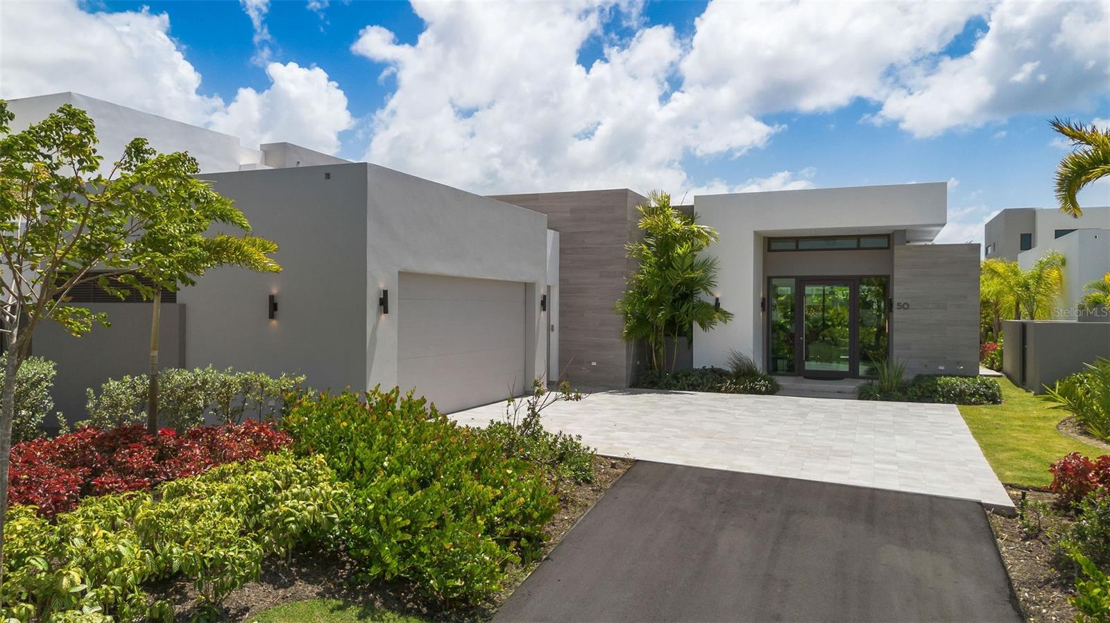 THE ISLES AT DORADO BEACH - Residential Lease