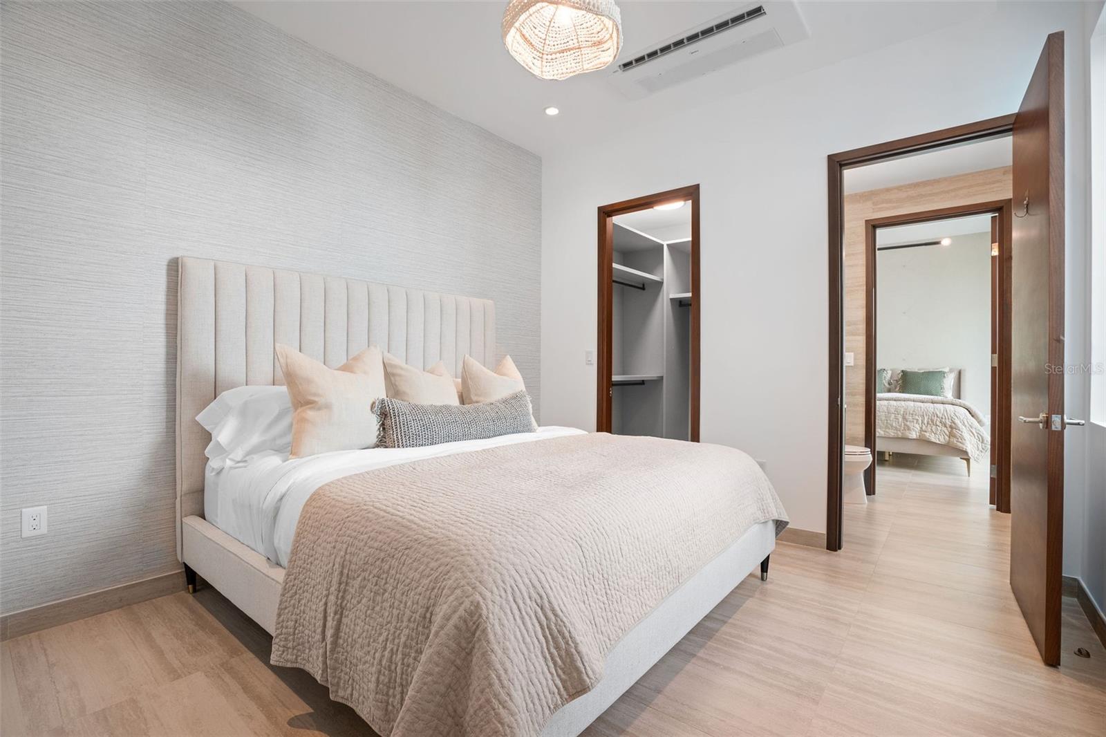 THE ISLES AT DORADO BEACH - Residential Lease