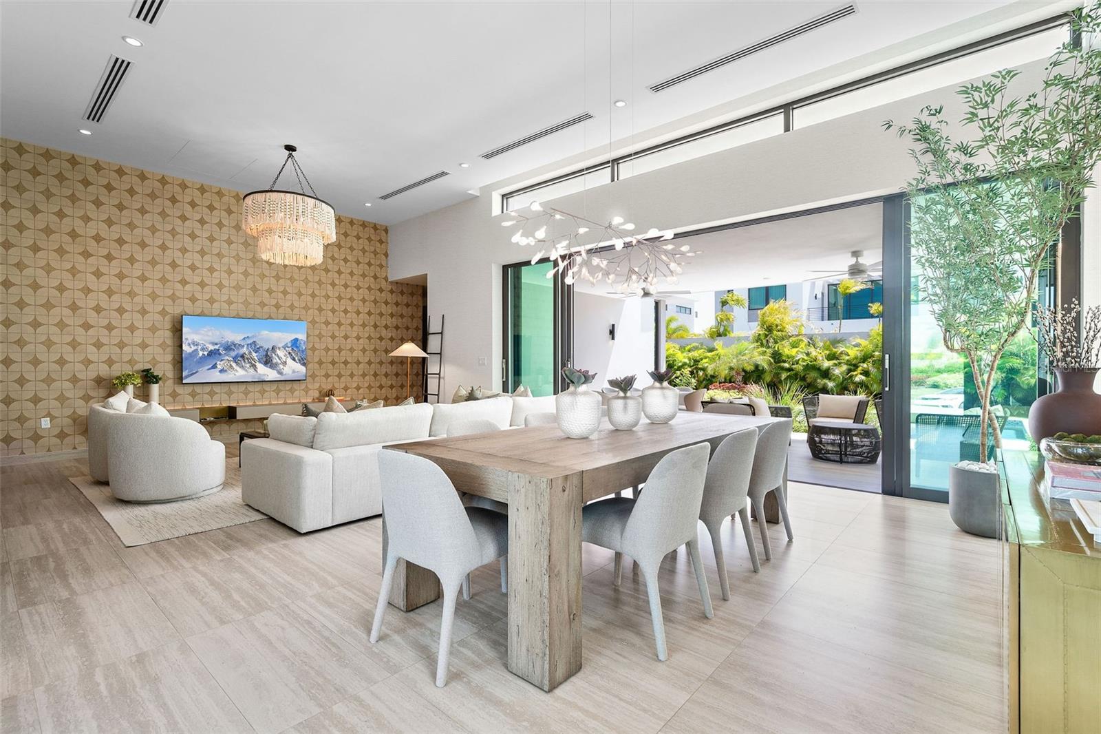 THE ISLES AT DORADO BEACH - Residential Lease