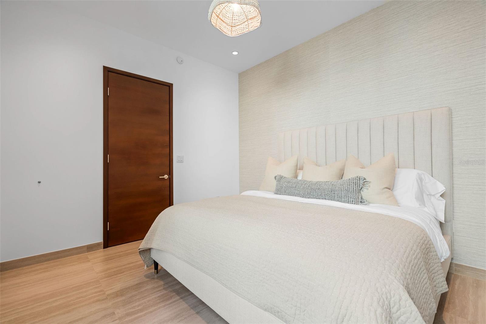 THE ISLES AT DORADO BEACH - Residential Lease