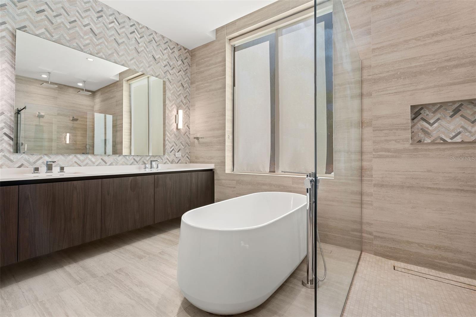 THE ISLES AT DORADO BEACH - Residential Lease