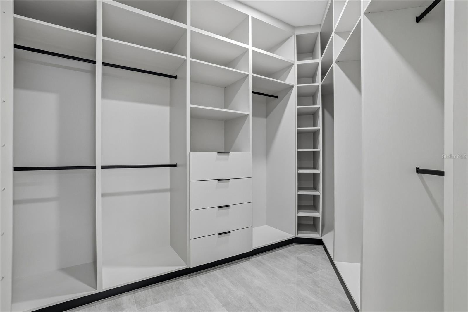 BYARS HEIGHTS RESUB OF BLK 5 - Residential