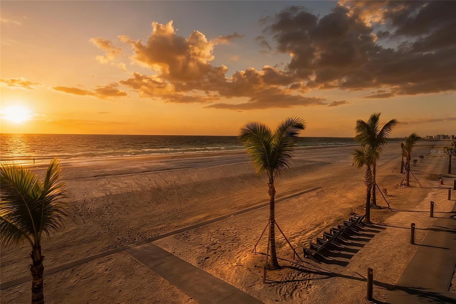 DANS ISLAND ON SAND KEY CONDO - Residential