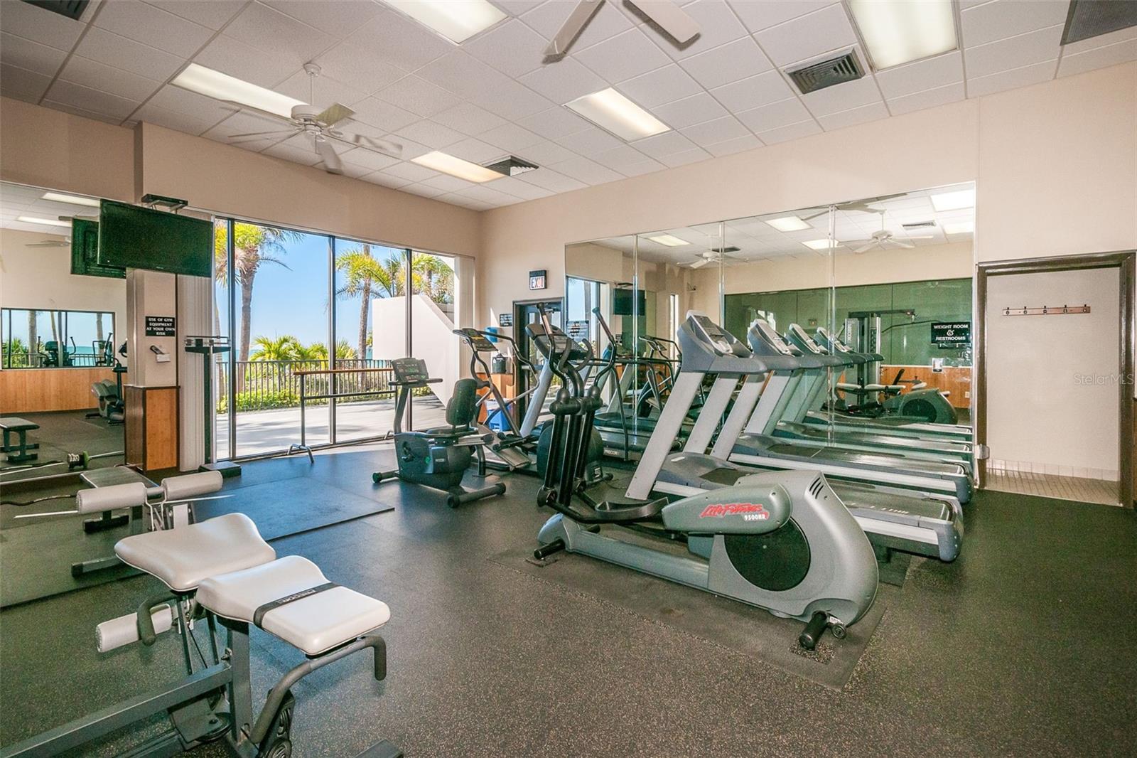 DANS ISLAND ON SAND KEY CONDO - Residential