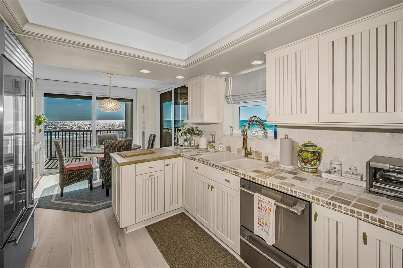 DANS ISLAND ON SAND KEY CONDO - Residential