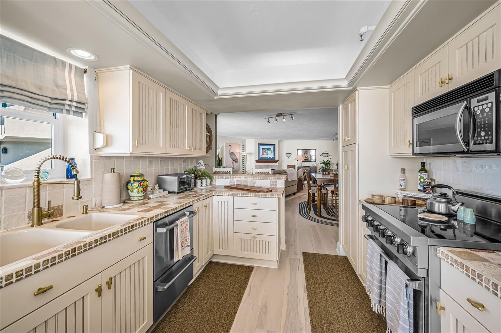 DANS ISLAND ON SAND KEY CONDO - Residential