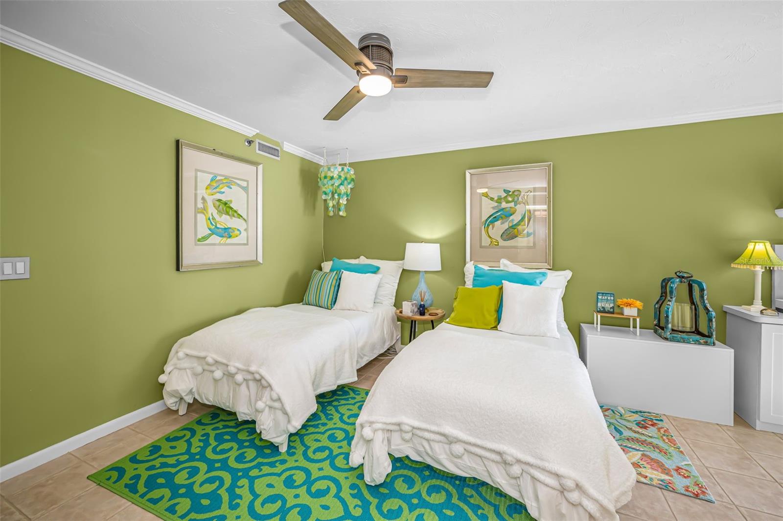 DANS ISLAND ON SAND KEY CONDO - Residential