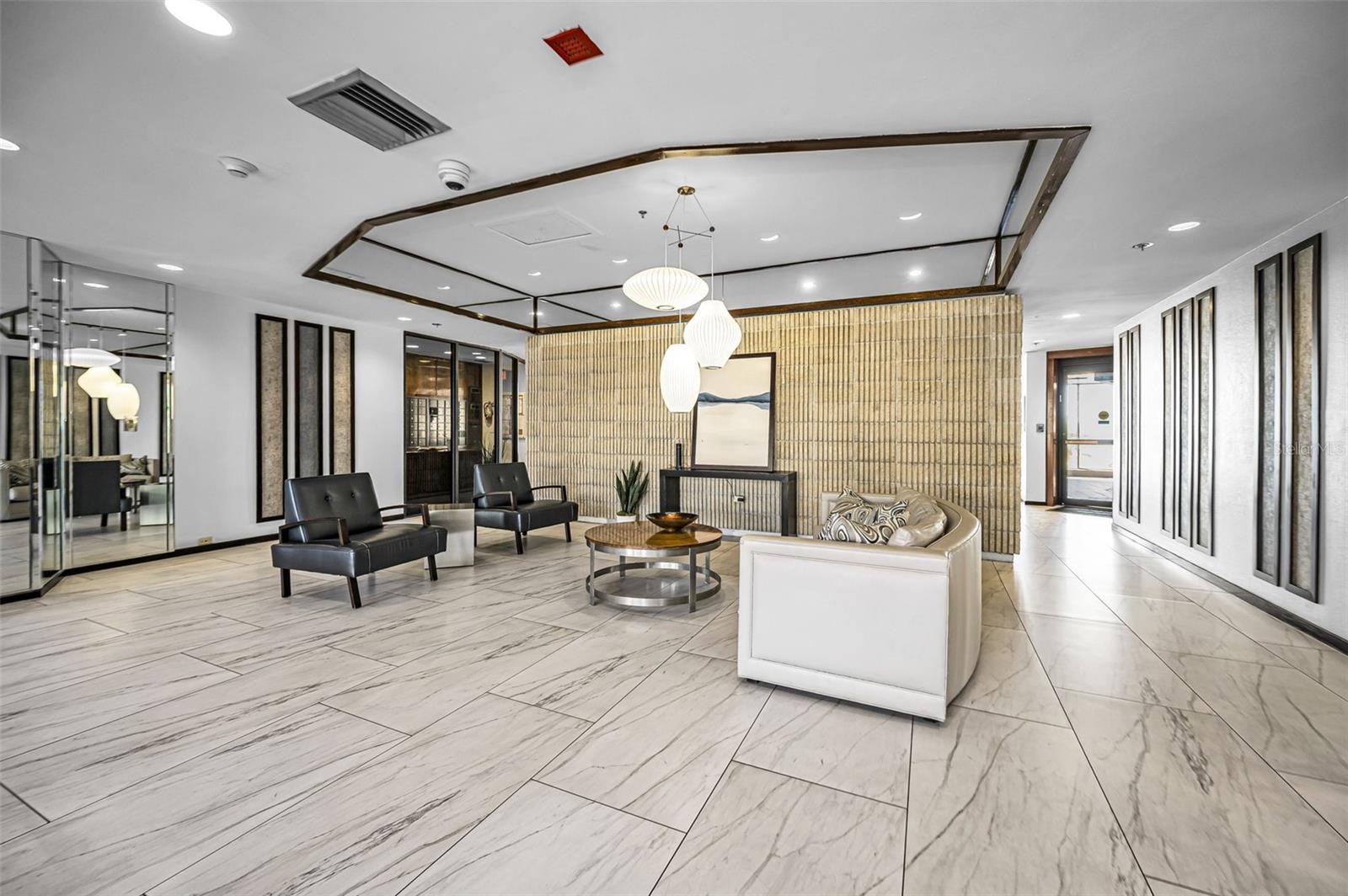 DANS ISLAND ON SAND KEY CONDO - Residential