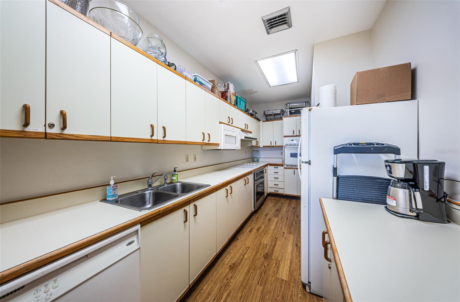 DANS ISLAND ON SAND KEY CONDO - Residential