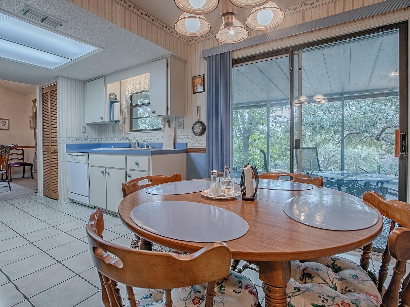 WEDGEWOOD CLUB ADD 01 - Residential