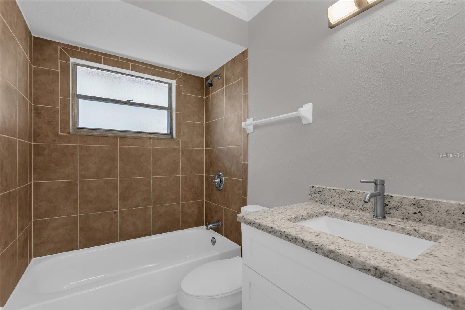 ROLLING OAKS - Residential