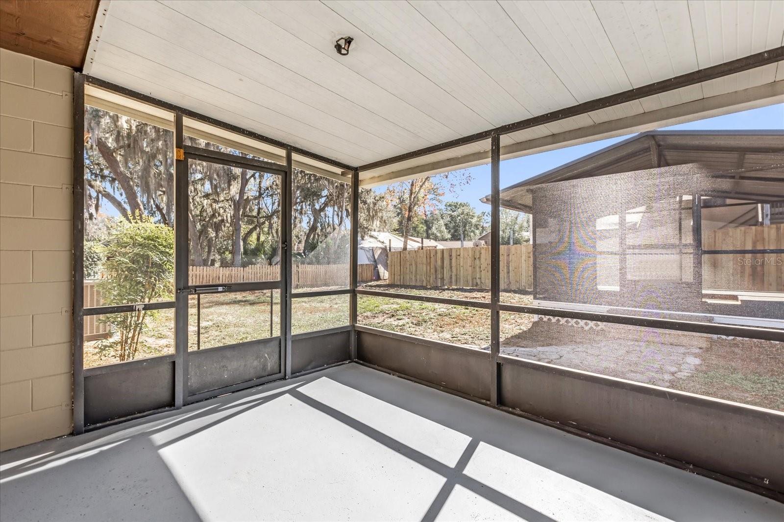 ROLLING OAKS - Residential