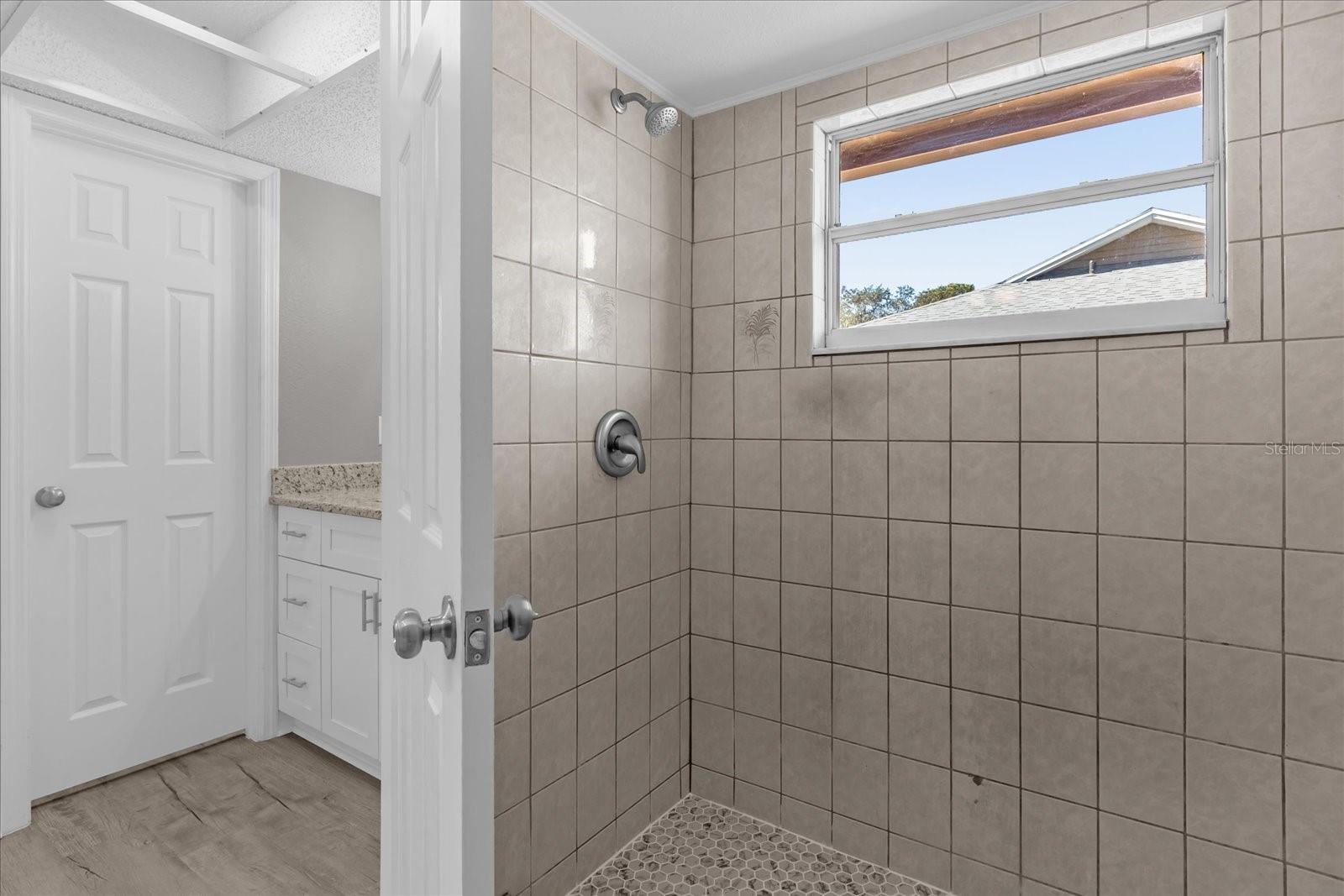 ROLLING OAKS - Residential