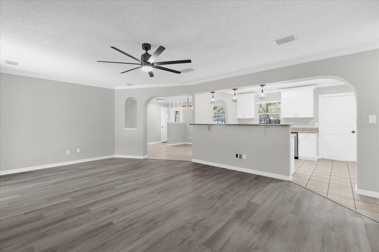 ROLLING OAKS - Residential