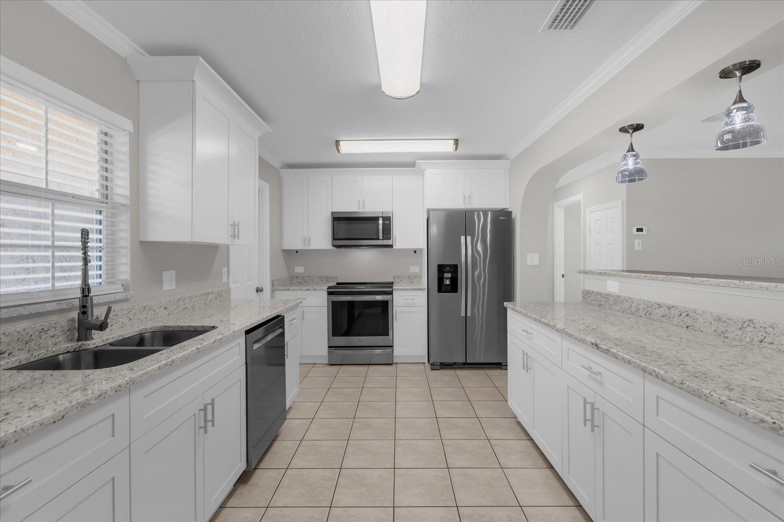 ROLLING OAKS - Residential