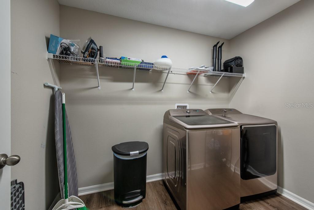 B & D HAWKSTONE PH 1 - Residential