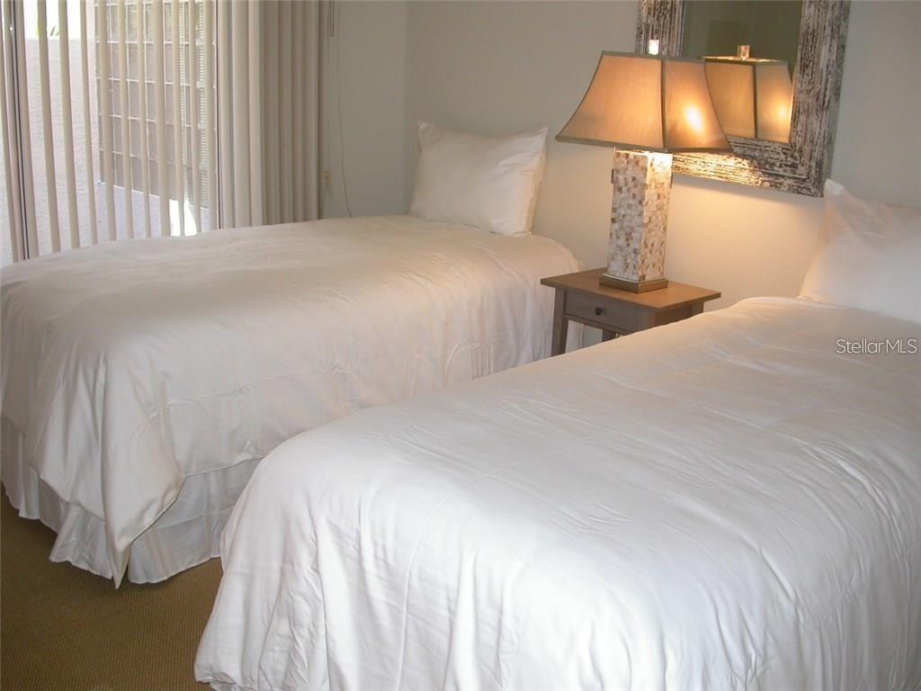 HAMPTON GREEN UNIT II - Residential Lease