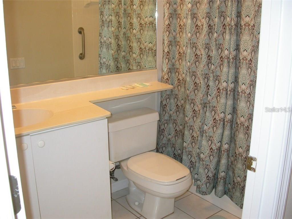 HAMPTON GREEN UNIT II - Residential Lease