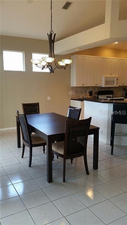 HAMPTON GREEN UNIT II - Residential Lease