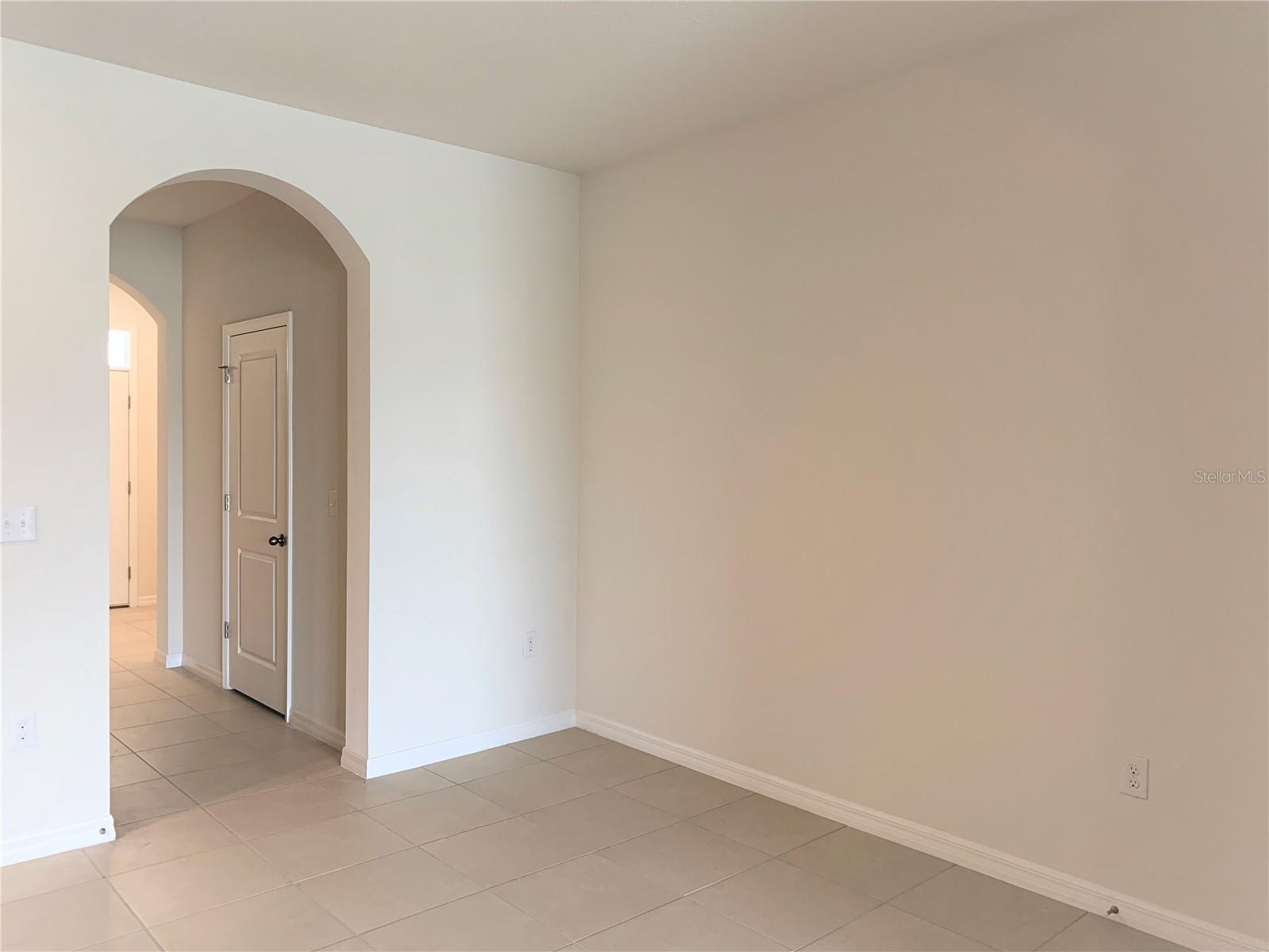 EAGLE PALM PH 3B - Residential Lease