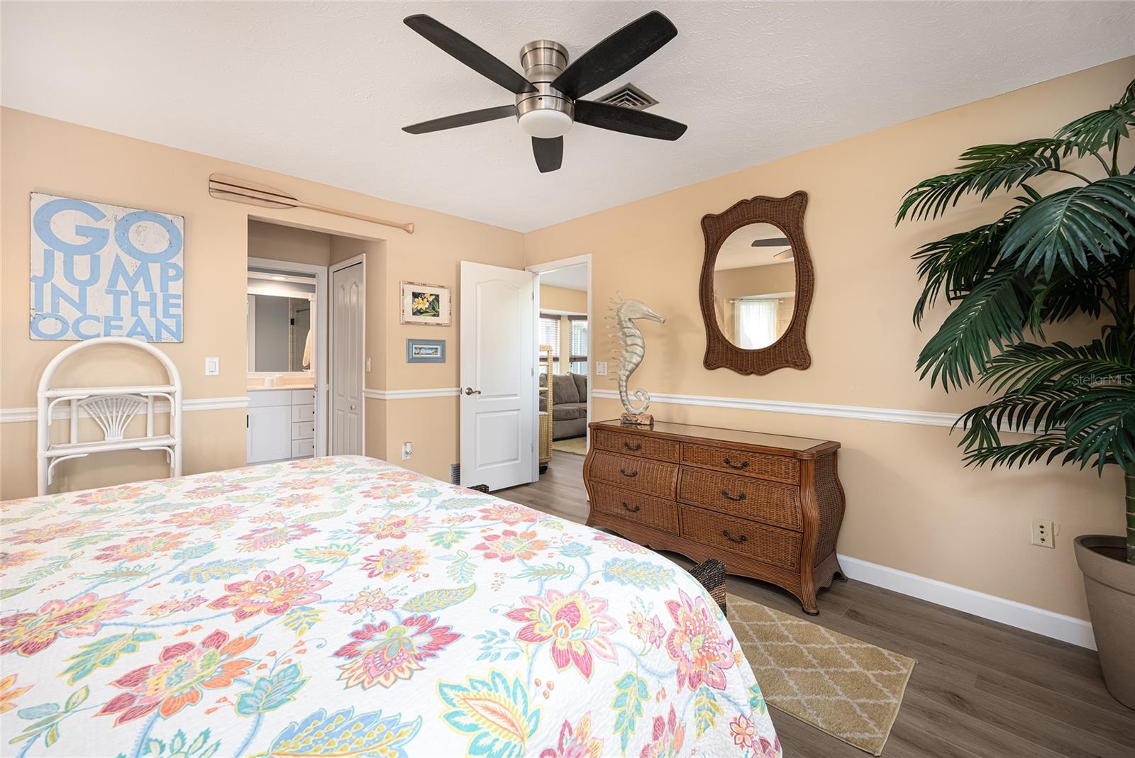 TROY LAKE - Residential