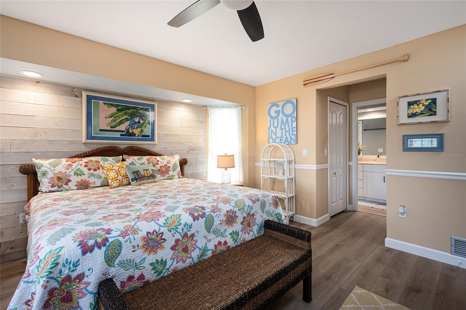 TROY LAKE - Residential