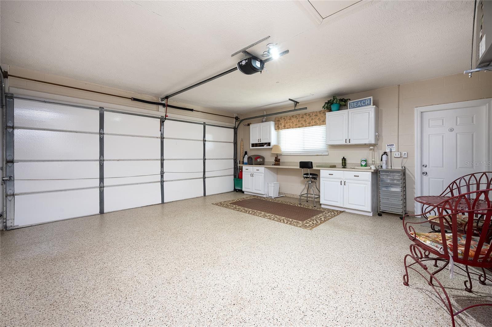 TROY LAKE - Residential