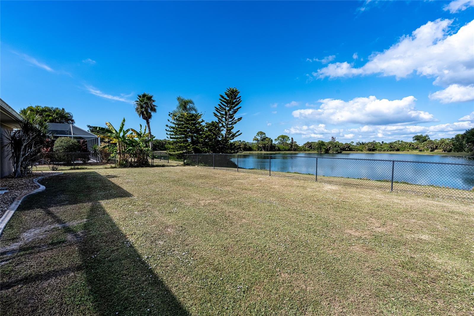 TROY LAKE - Residential