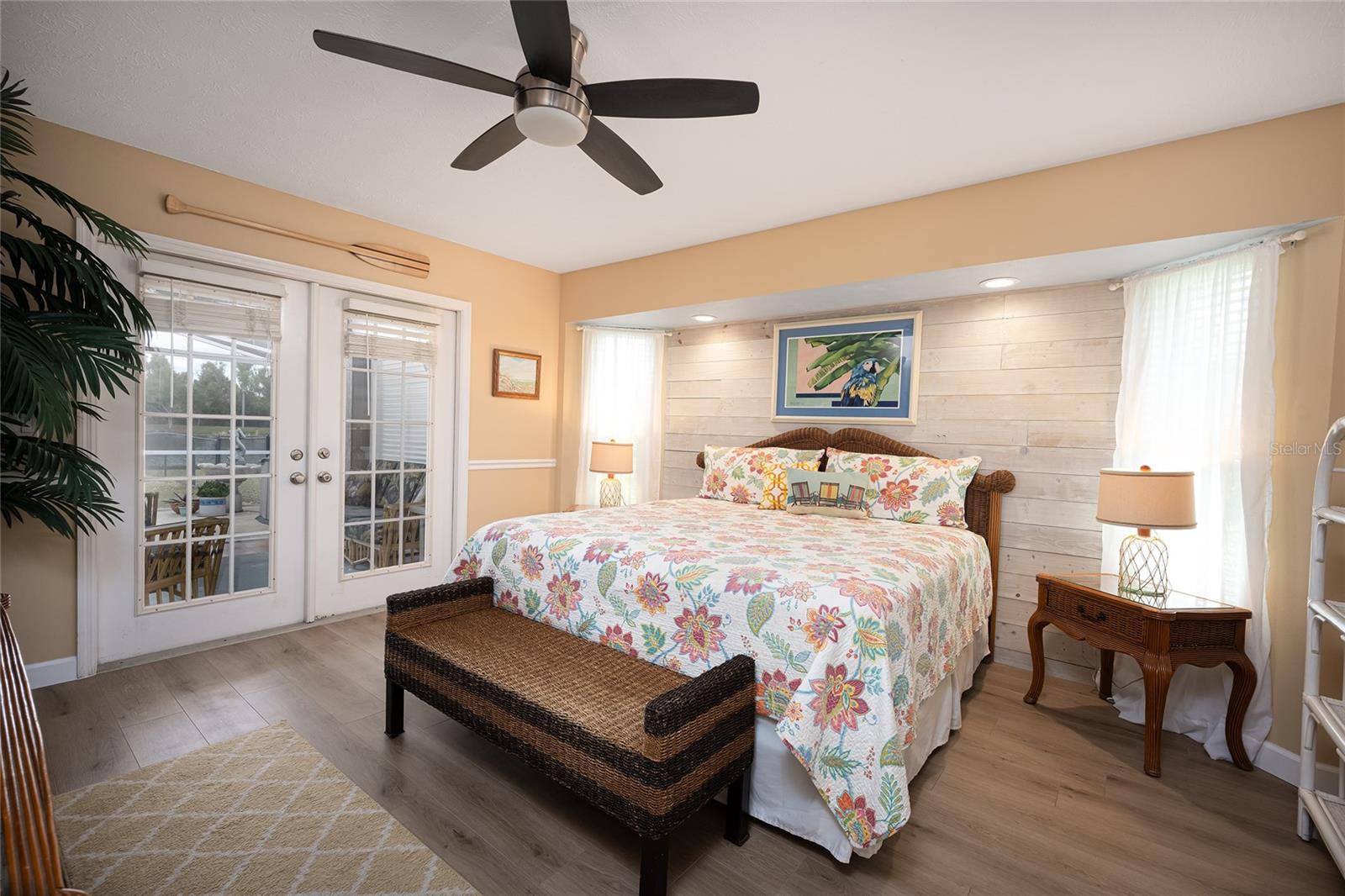 TROY LAKE - Residential