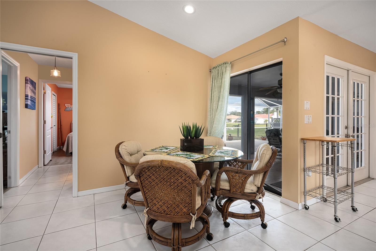 TROY LAKE - Residential