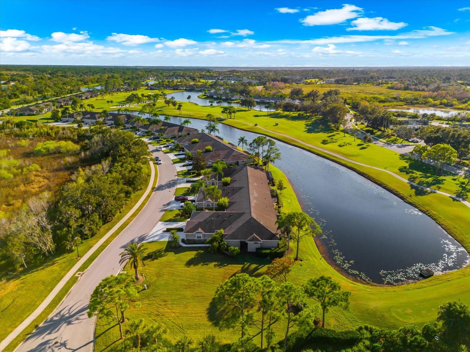 HERITAGE OAKS GOLF & COUNTRY CLUB - Residential