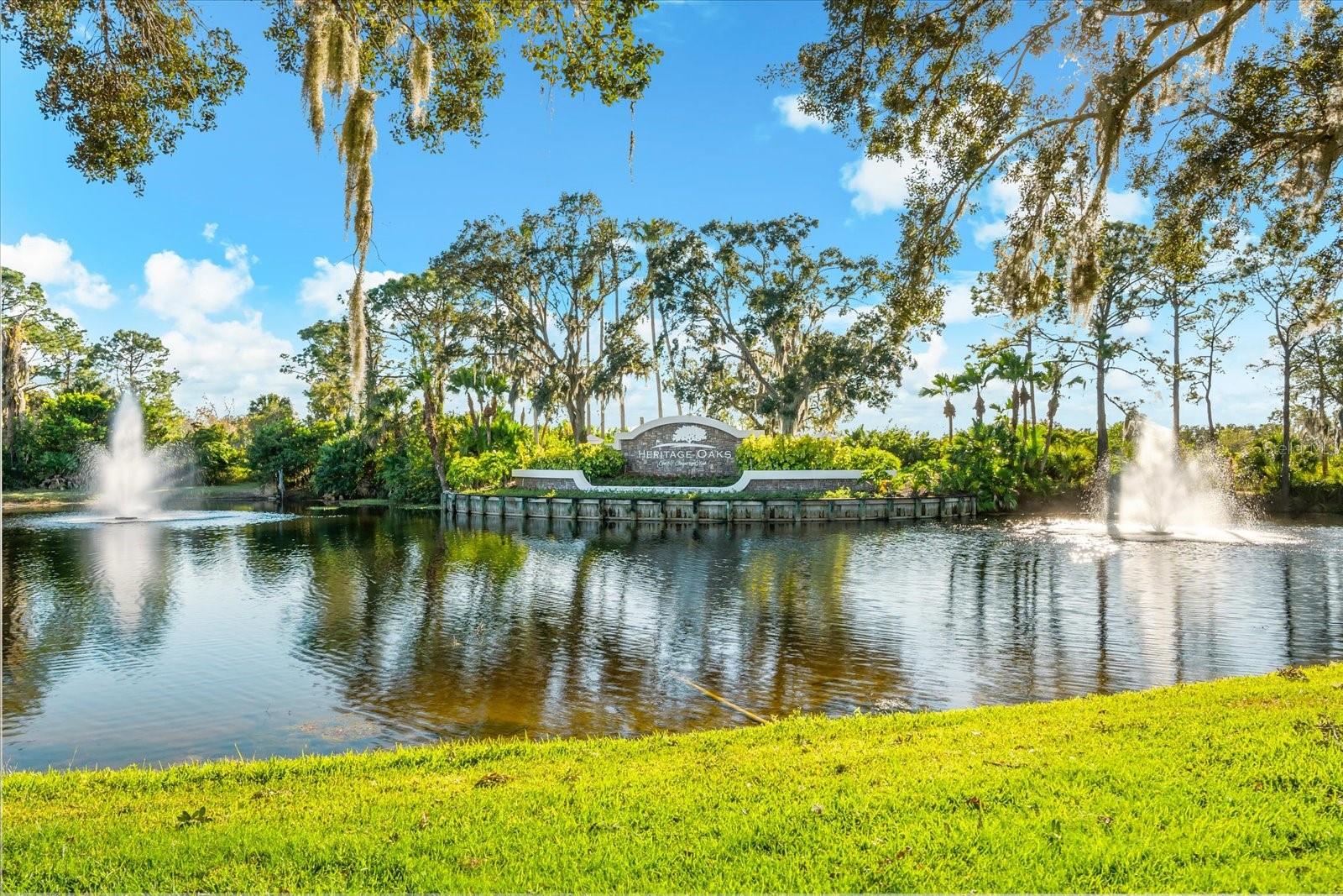 HERITAGE OAKS GOLF & COUNTRY CLUB - Residential