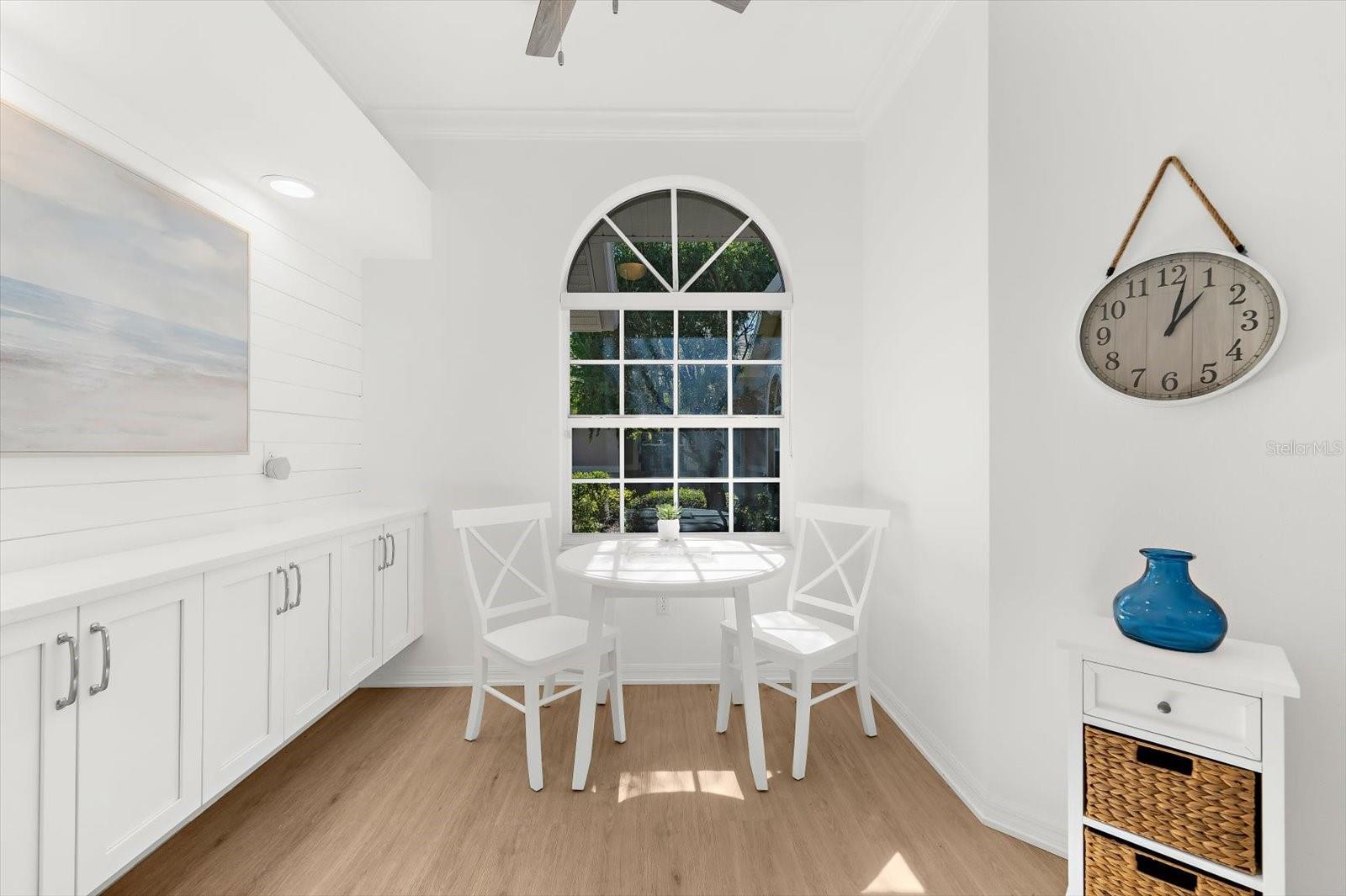 HERITAGE OAKS GOLF & COUNTRY CLUB - Residential