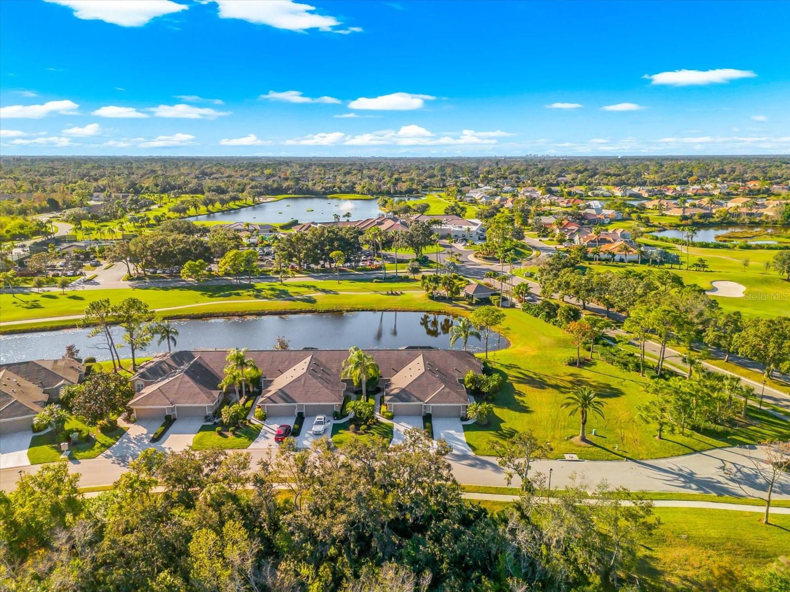 HERITAGE OAKS GOLF & COUNTRY CLUB - Residential