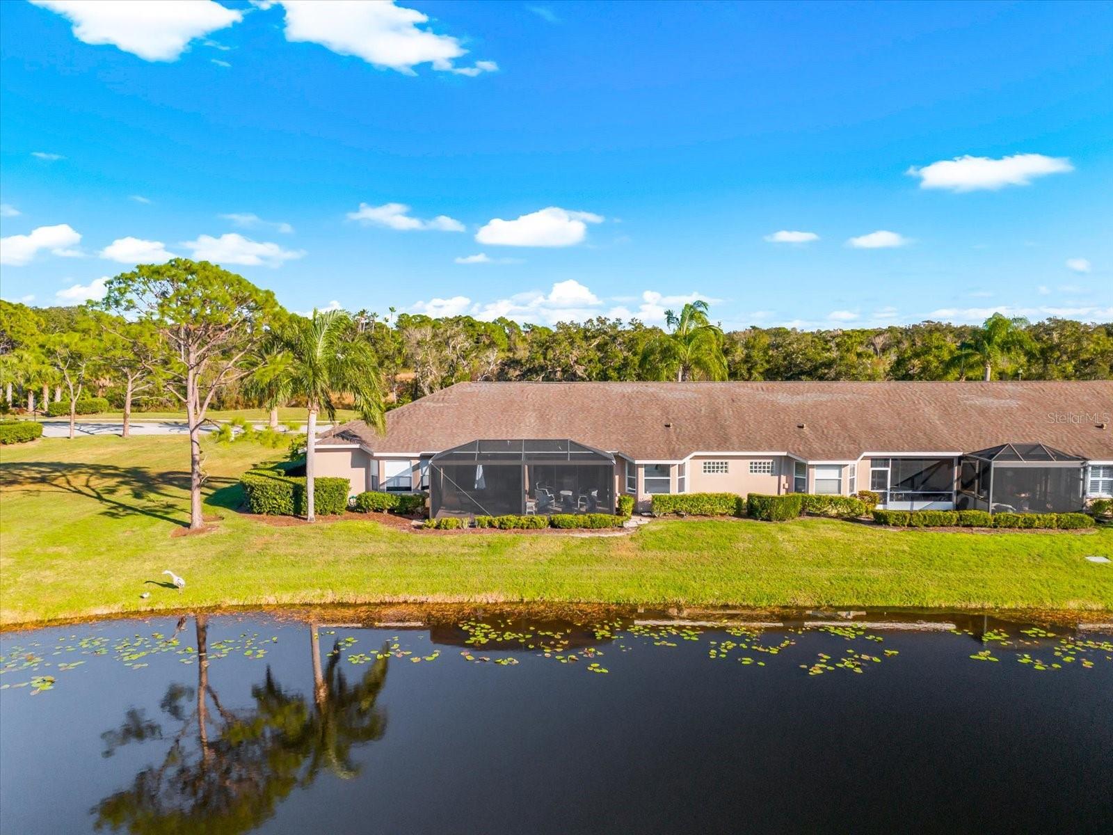 HERITAGE OAKS GOLF & COUNTRY CLUB - Residential